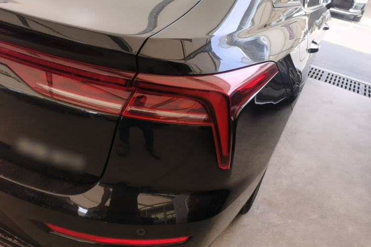 Used Bestune B70 2021 1.5T Automatic 15th Anniversary Edition Right Rear Taillight