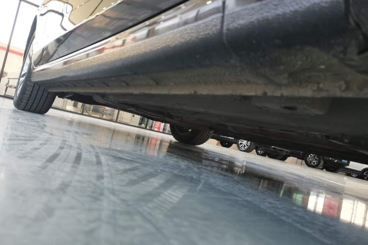 Used Bestune B70 2021 1.5T Automatic 15th Anniversary Edition Right Side Sill