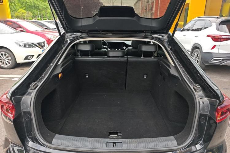 Used Bestune B70 2021 1.5T Automatic Enjoyment Model Trunk