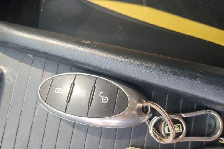 Used Bestune B70 2021 1.5T Automatic Premium Edition Vehicle Key