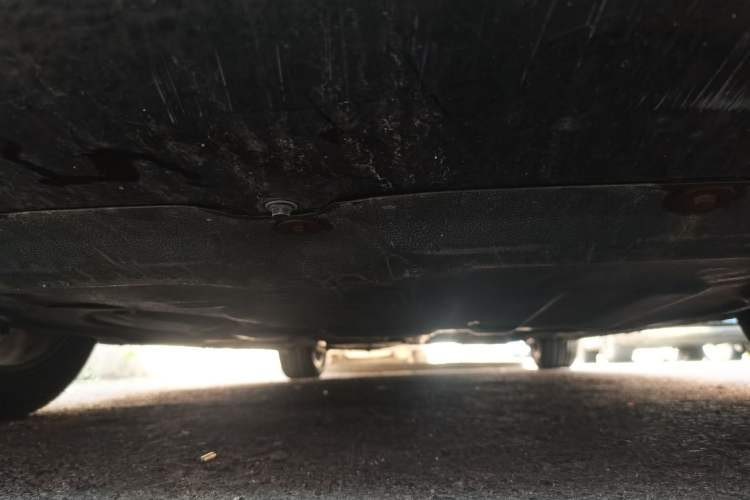 Used Bestune B70 2021 1.5T Automatic 15th Anniversary Edition Chassis Front