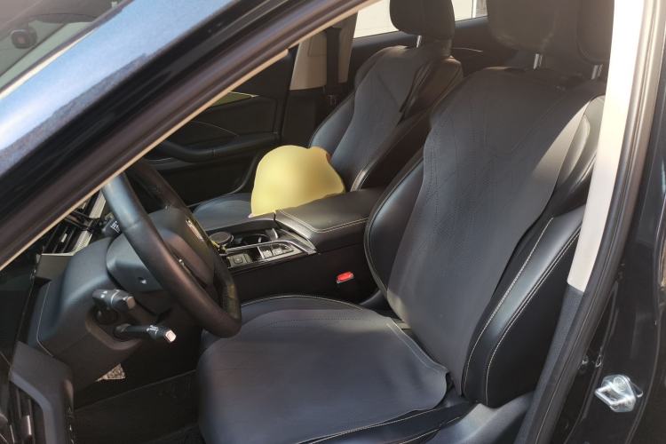 Used Bestune B70 2021 1.5T Automatic 15th Anniversary Edition Left Front Seat