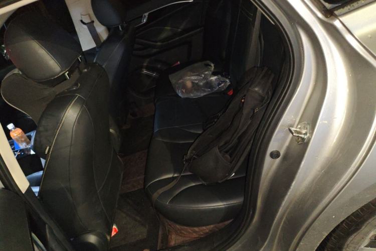 Used Bestune B70 2021 1.5T Automatic 15th Anniversary Edition Interior 4