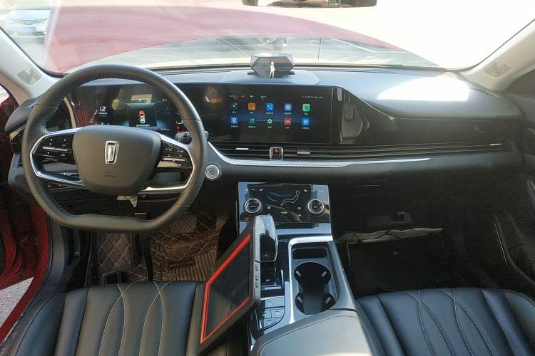 Used Bestune B70 2021 1.5T Automatic Enjoyment Model Center Console