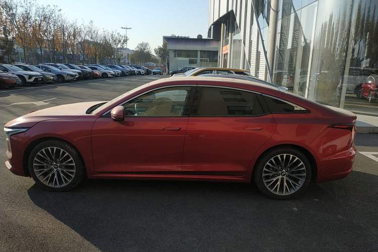 Used Bestune B70 2021 1.5T Automatic Enjoyment Model Left Side