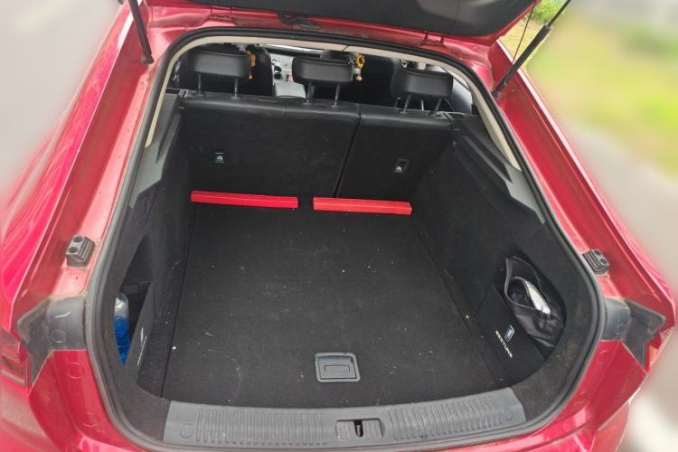 Used Bestune B70 2021 1.5T Automatic 15th Anniversary Edition Trunk
