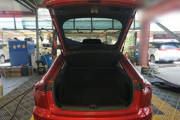 Used Bestune B70 2021 1.5T Automatic Premium Edition Trunk