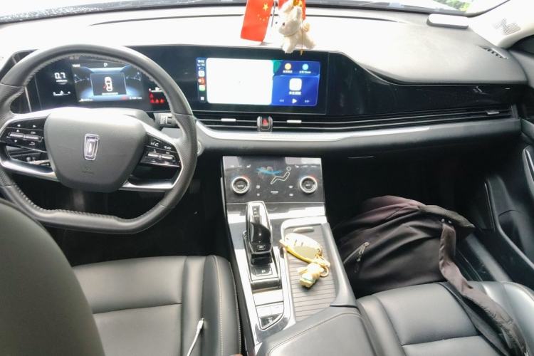 Used Bestune B70 2021 1.5T Automatic Enjoyment Model Center Console