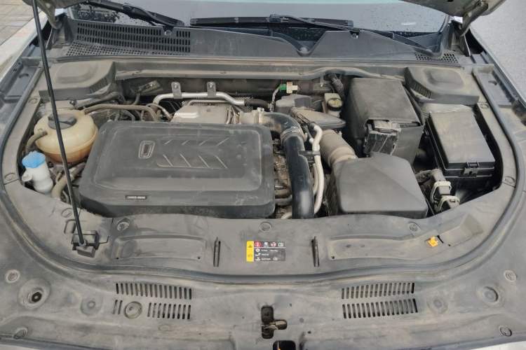 Used Bestune B70 2021 1.5T Automatic Enjoyment Model Engine Bay