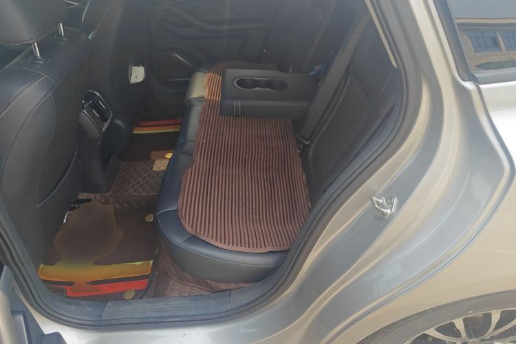 Used Bestune B70 2021 1.5T Automatic 15th Anniversary Edition Left Rear Seat