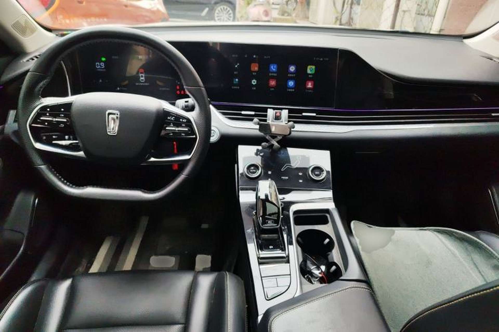 Used Bestune B70 2021 1.5T Automatic Premium Edition Center Console