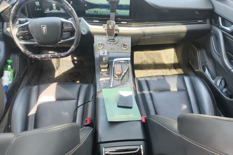 Used Bestune B70 2021 1.5T Automatic 15th Anniversary Edition Center Console