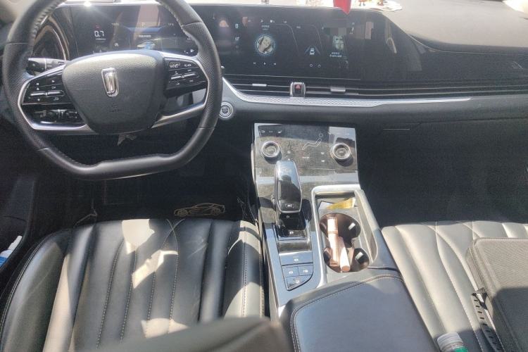 Used Bestune B70 2021 1.5T Automatic Enjoyment Model Center Console