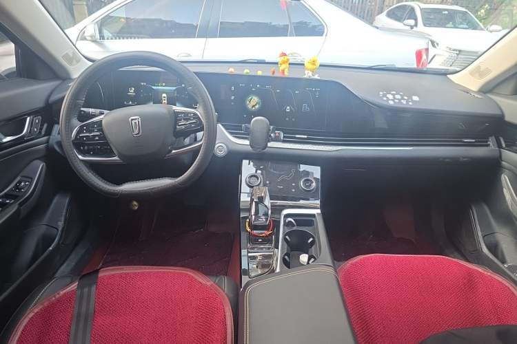 Used Bestune B70 2021 1.5T Automatic 15th Anniversary Edition Center Console