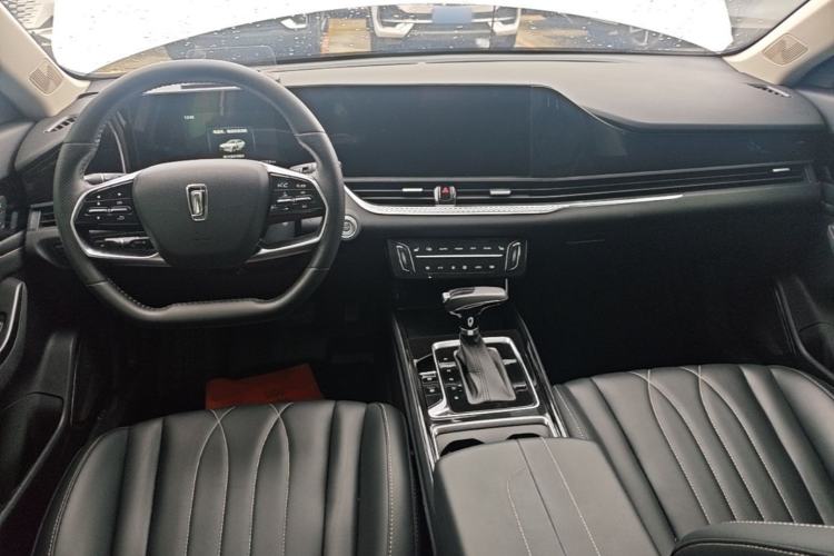 Used Bestune B70 2021 1.5T Automatic Premium Edition Center Console