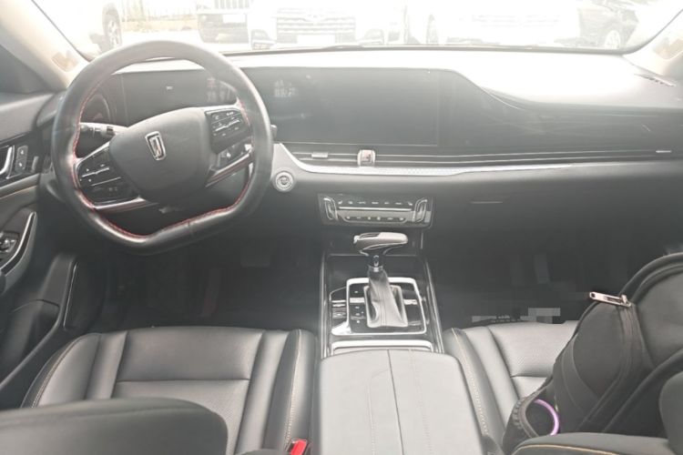 Used Bestune B70 2021 1.5T Automatic Enjoyment Model Center Console