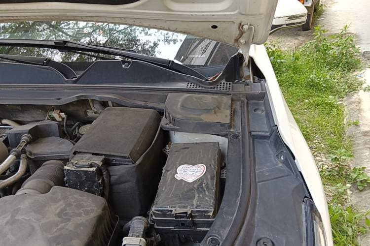 Used Bestune B70 2021 1.5T Automatic Enjoyment Model Engine Bay Left