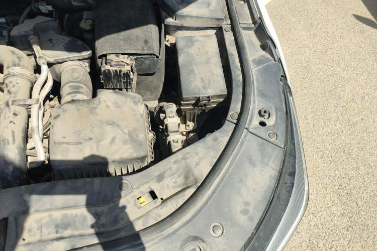Used Bestune B70 2021 1.5T Automatic Enjoyment Model Engine Bay Left