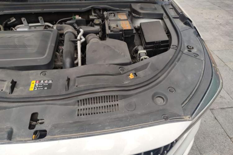 Used Bestune B70 2021 1.5T Automatic Enjoyment Model Engine Bay Left