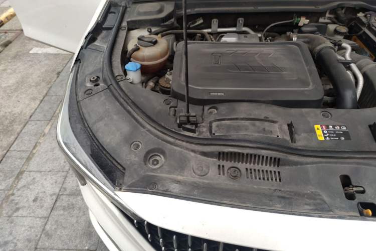 Used Bestune B70 2021 1.5T Automatic Enjoyment Model Engine Bay Right