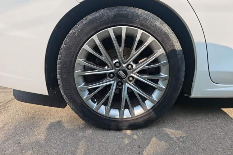 Used Bestune B70 2021 1.5T Automatic Premium Edition Exterior 5