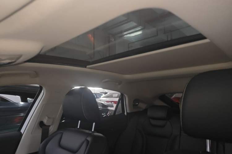 Used Bestune B70 2021 1.5T Automatic 15th Anniversary Edition Headliner
