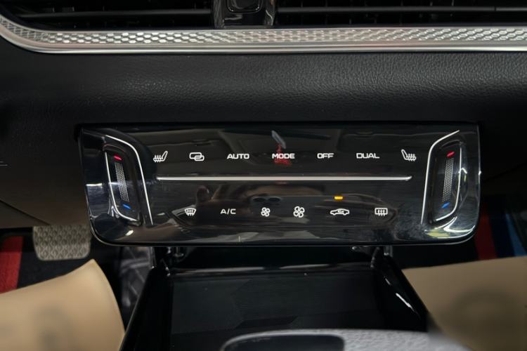Used Bestune B70 2021 1.5T Automatic Enjoyment Model Interior 3