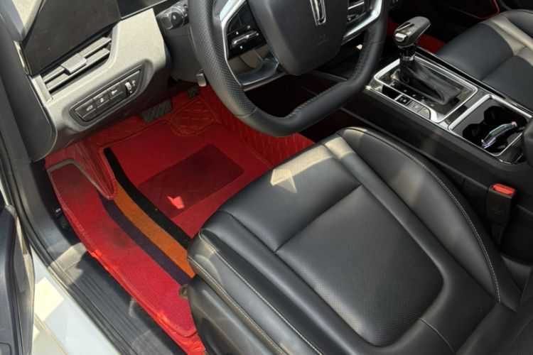 Used Bestune B70 2021 1.5T Automatic Premium Edition Interior 4