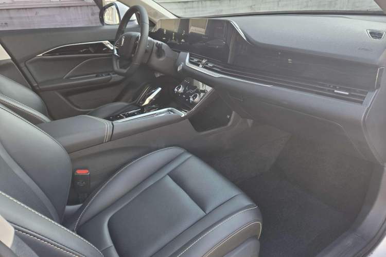 Used Bestune B70 2021 1.5T Automatic Smart Enjoyment Edition Interior 4
