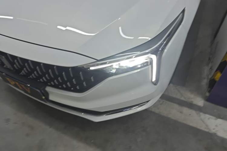 Used Bestune B70 2021 1.5T Automatic 15th Anniversary Edition Left Front Headlight