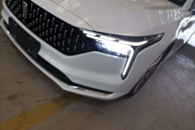 Used Bestune B70 2021 1.5T Automatic Enjoyment Model Left Front Headlight