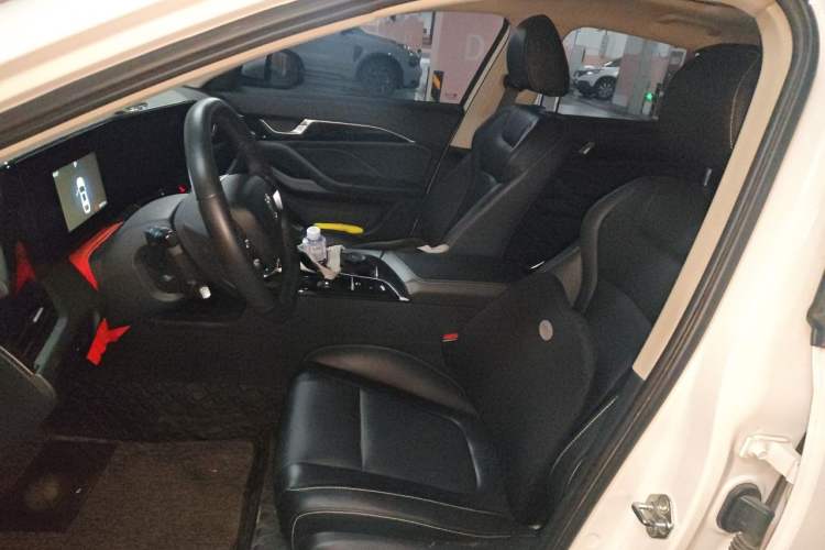 Used Bestune B70 2021 1.5T Automatic 15th Anniversary Edition Left Front Seat