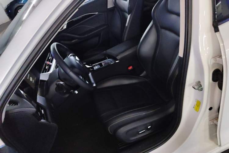 Used Bestune B70 2021 1.5T Automatic 15th Anniversary Edition Left Front Seat