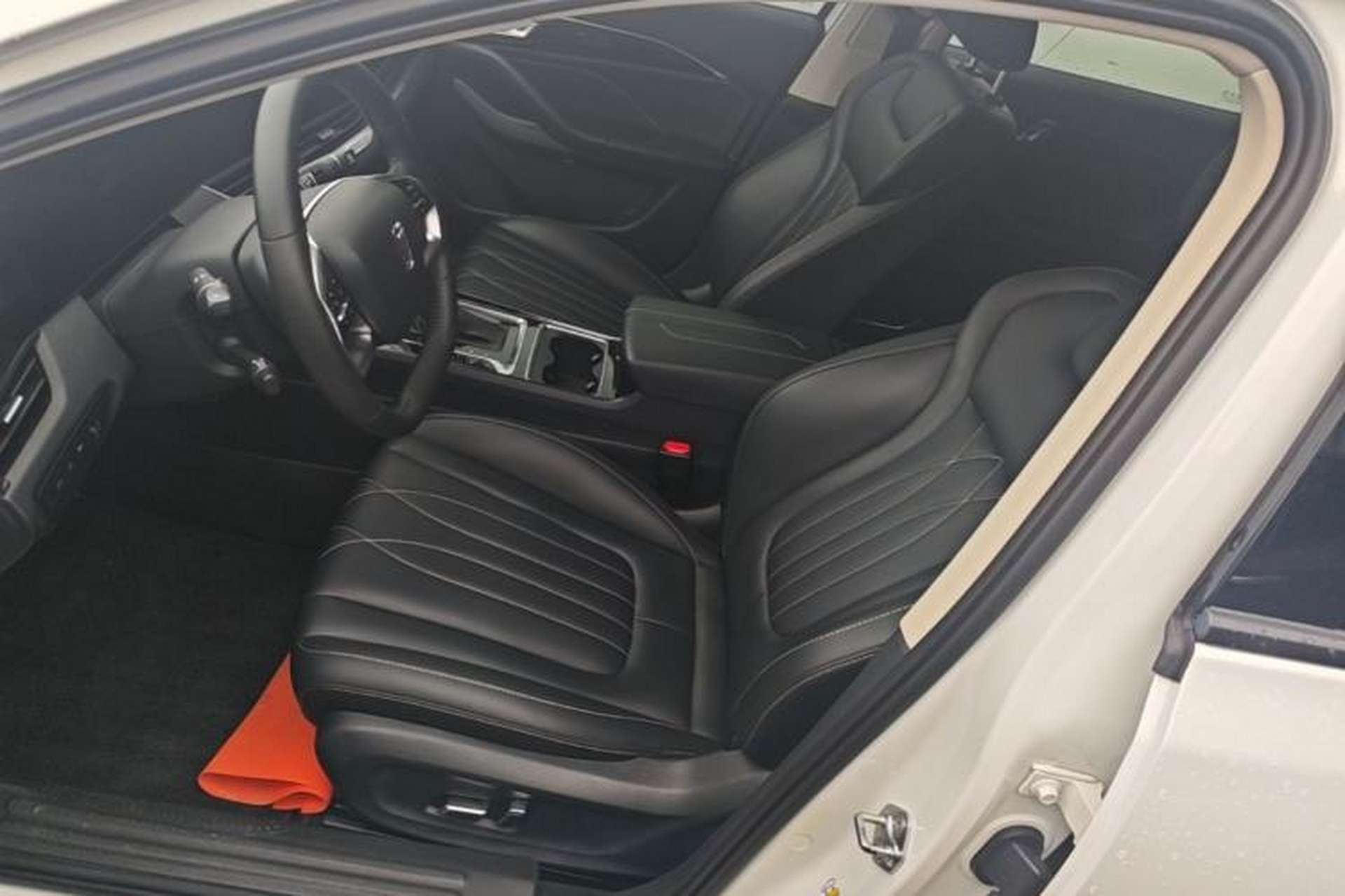 Used Bestune B70 2021 1.5T Automatic Premium Edition Left Front Seat