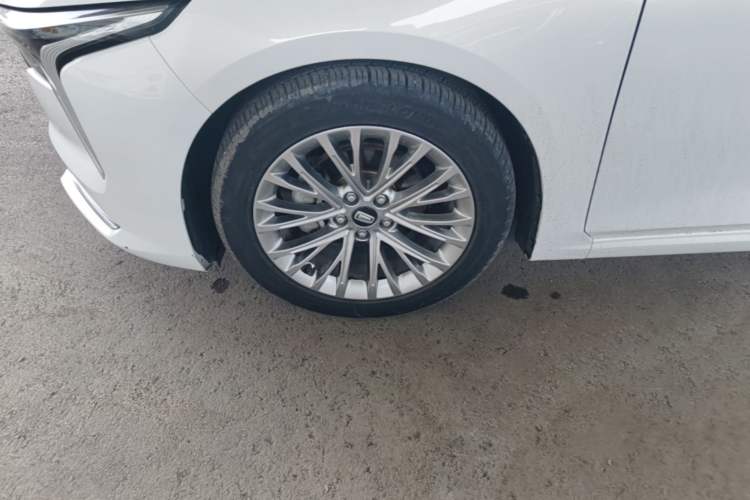 Used Bestune B70 2021 1.5T Automatic Enjoyment Model Left Front Wheel Hub