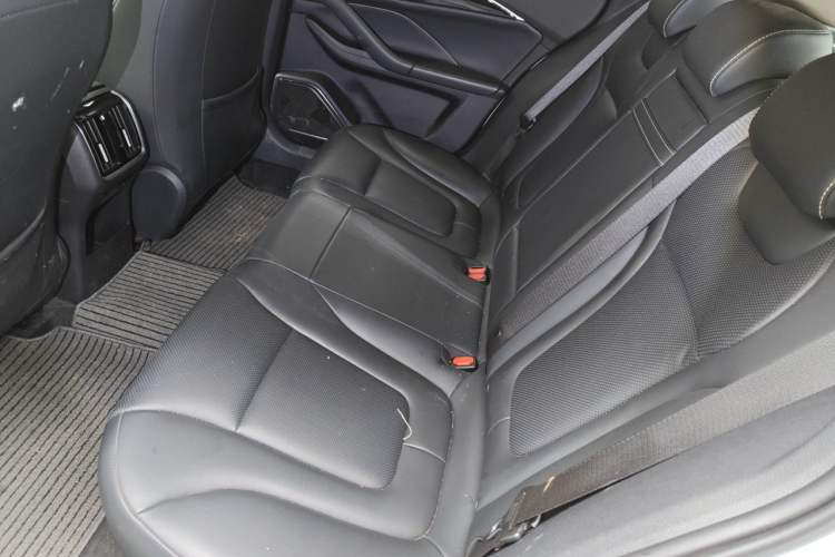Used Bestune B70 2021 1.5T Automatic 15th Anniversary Edition Left Rear Seat