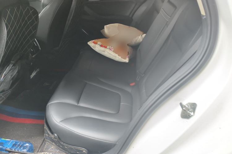 Used Bestune B70 2021 1.5T Automatic 15th Anniversary Edition Left Rear Seat