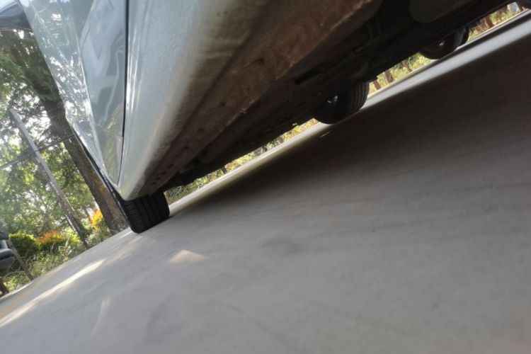 Used Bestune B70 2021 1.5T Automatic 15th Anniversary Edition Left Side Sill