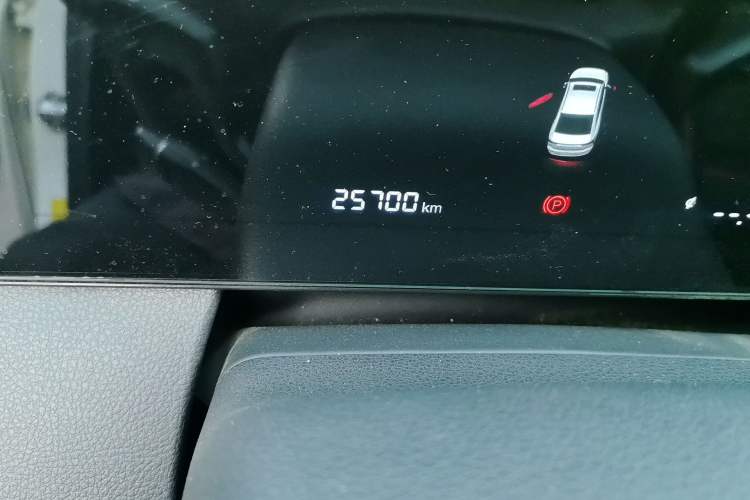 Used Bestune B70 2021 1.5T Automatic Enjoyment Model Odometer Close Up
