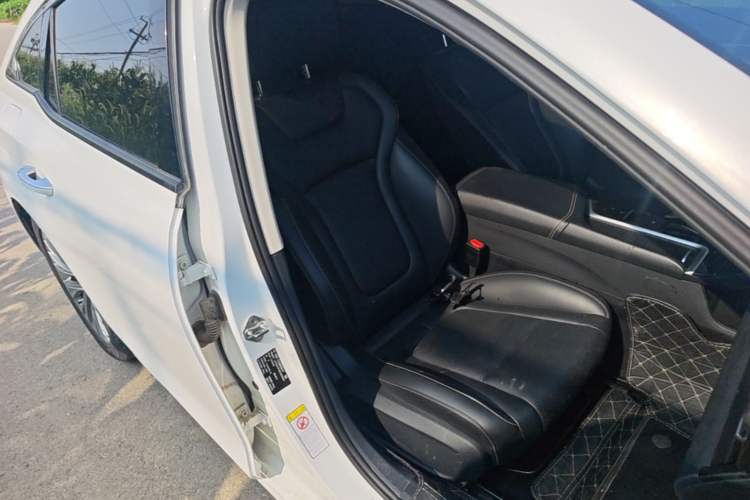 Used Bestune B70 2021 1.5T Automatic Premium Edition Right Front Seat
