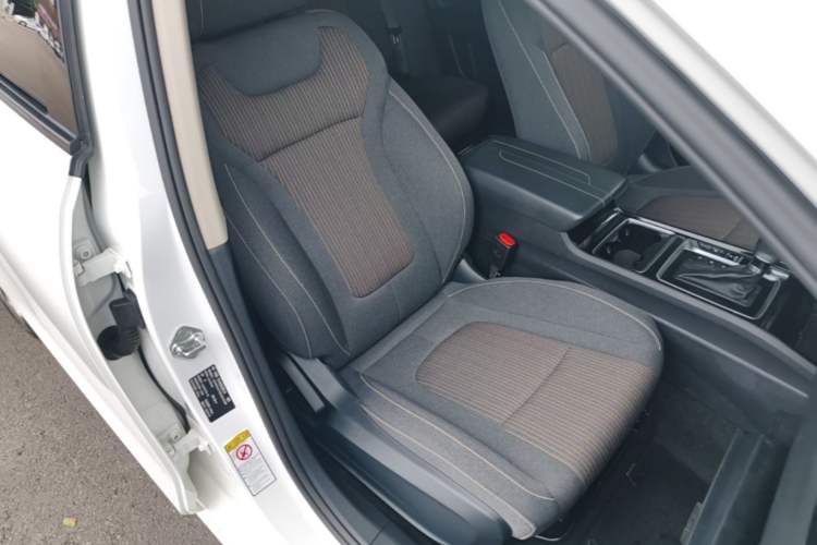Used Bestune B70 2021 1.5T Automatic Enjoyment Model Right Front Seat