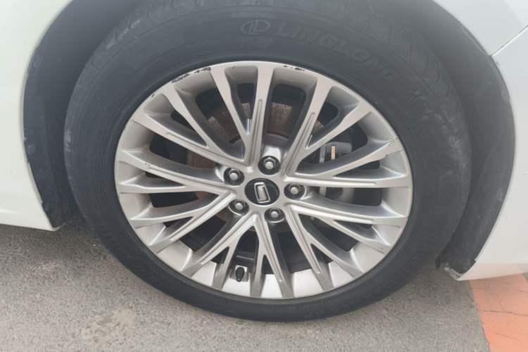 Used Bestune B70 2021 1.5T Automatic Enjoyment Model Right Front Wheel Hub
