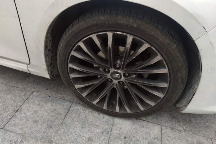 Used Bestune B70 2021 1.5T Automatic Enjoyment Model Right Front Wheel Hub