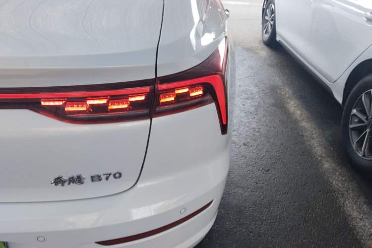 Used Bestune B70 2021 1.5T Automatic Enjoyment Model Right Rear Taillight