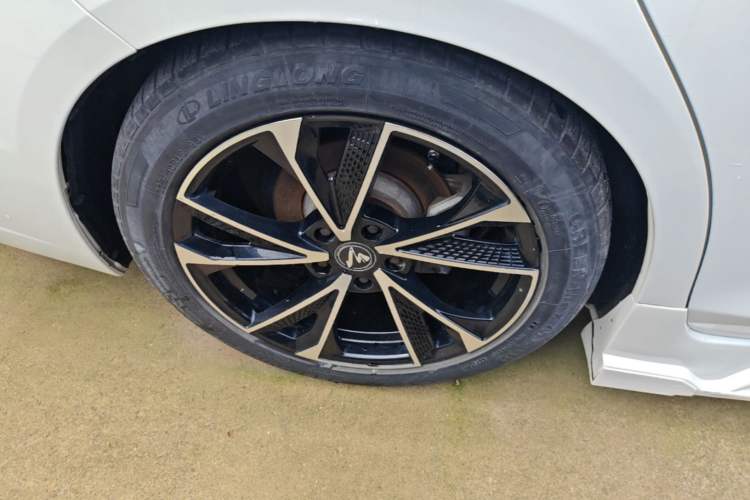 Used Bestune B70 2021 1.5T Automatic Premium Edition Right Rear Wheel Hub