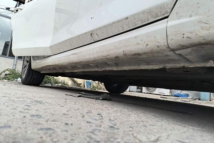 Used Bestune B70 2021 1.5T Automatic Enjoyment Model Right Side Sill