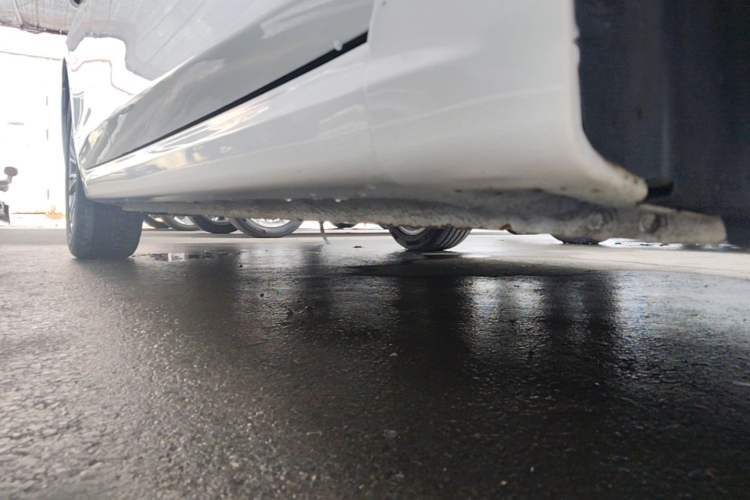 Used Bestune B70 2021 1.5T Automatic Enjoyment Model Right Side Sill
