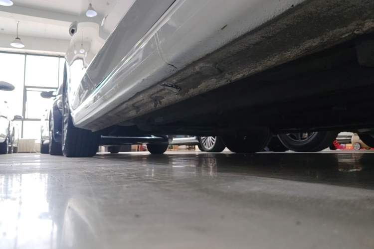 Used Bestune B70 2021 1.5T Automatic Premium Edition Right Side Sill