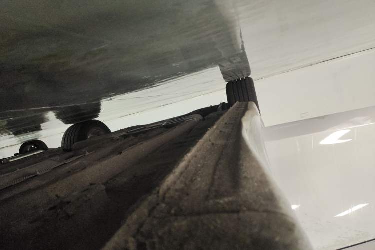 Used Bestune B70 2021 1.5T Automatic 15th Anniversary Edition Right Side Sill