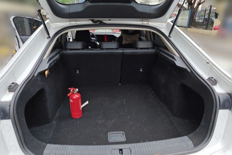 Used Bestune B70 2021 1.5T Automatic 15th Anniversary Edition Trunk